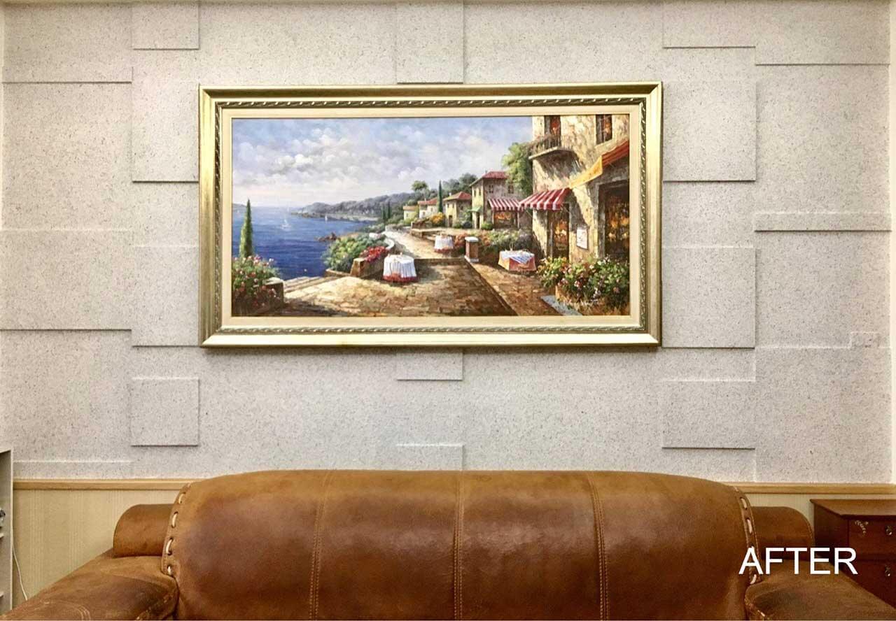 The characteristic wall behind the living room sofa is made of wood, and then ADD STONE faux stone coating to create the texture of the granite-like surface, with the living room sofa and hanging paintings unique, fully show the style of the owner.